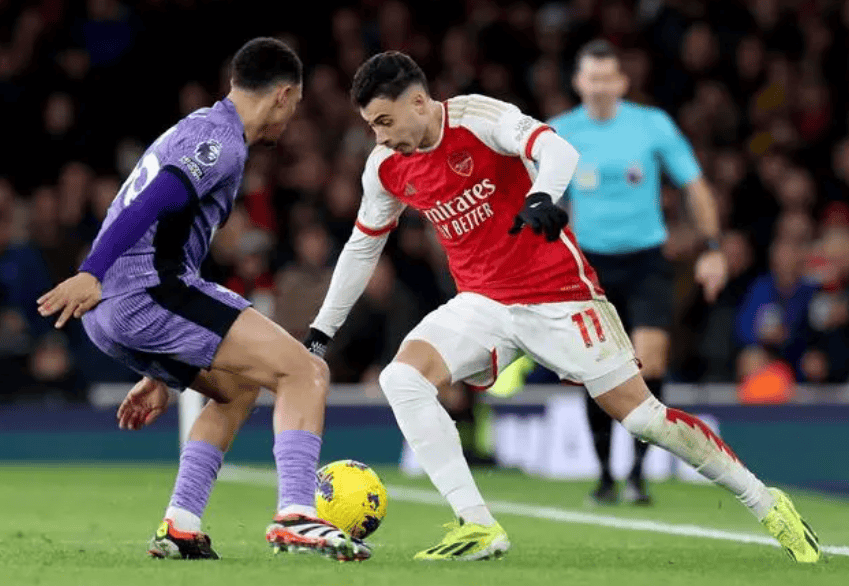 金年会平台-风云突变！法兰克福冲刺阶段伤情更新；欧冠版图或变；管理层满意；细节决定成败(法甲唯一欧冠冠军)